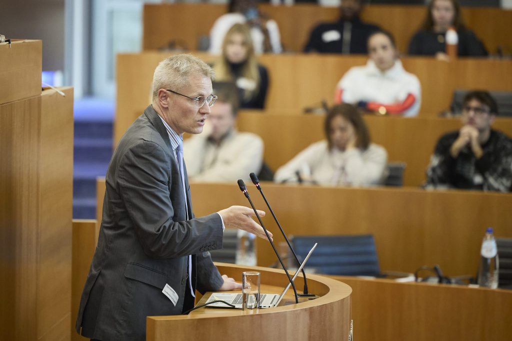 54919358672 Aba512b365 5k Scaled